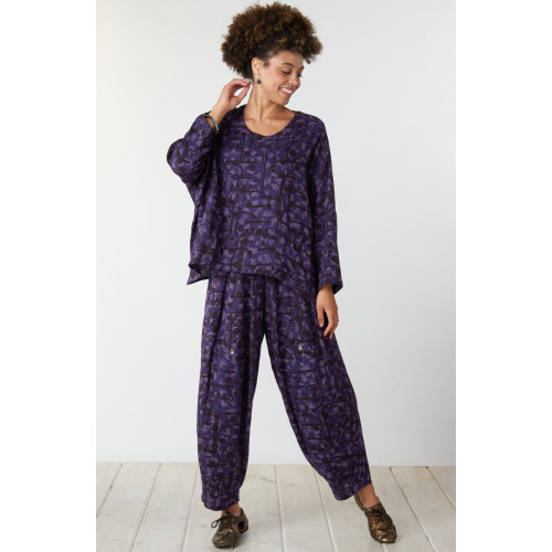 Field Pull-On Lantern-Leg Pant - Aubergine Field Pull-On Lantern-Leg Pant - Aubergine
